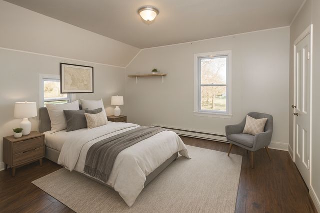 222 6th Street NE, Hillsboro, ND 58045