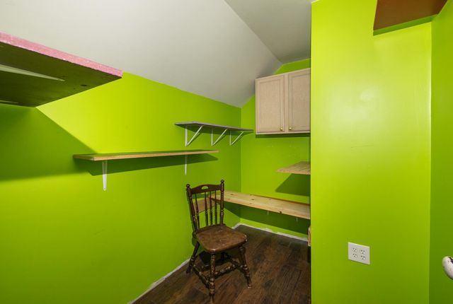 222 6th Street NE, Hillsboro, ND 58045