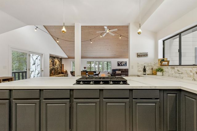 1141 Regency Way, Tahoe Vista, CA 96148