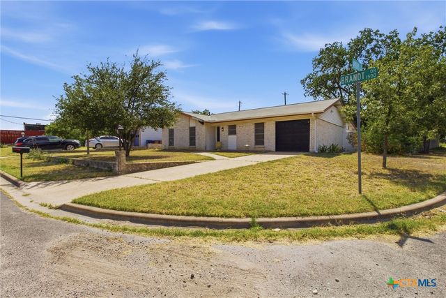 1500 Brandt Drive, Austin, TX 78742