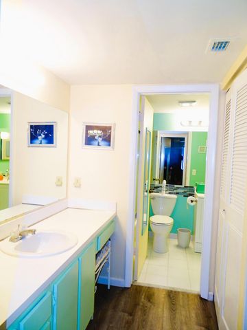 409 Pine Glen Lane A-2, Greenacres, FL 33463