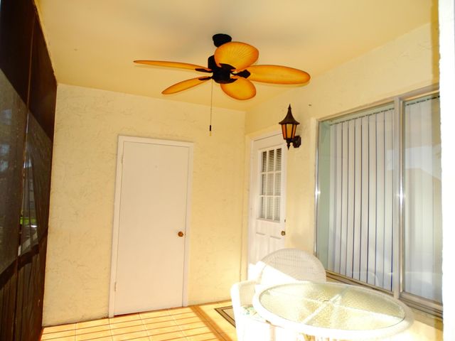 409 Pine Glen Lane A-2, Greenacres, FL 33463