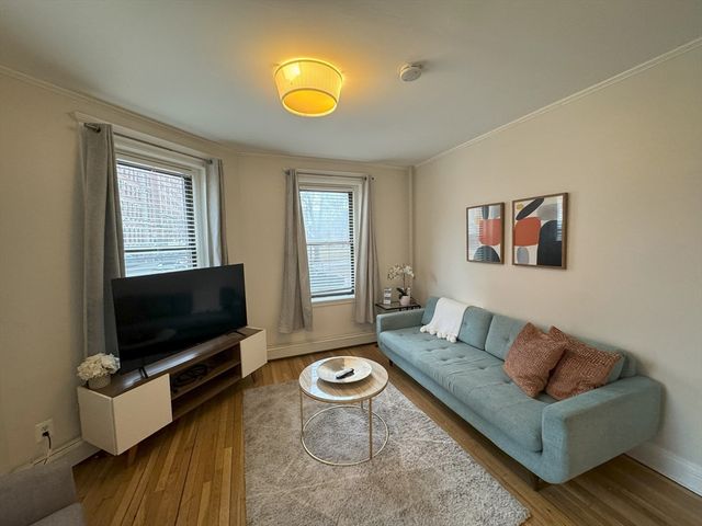 34 E Newton St. 2, Boston, MA 02118