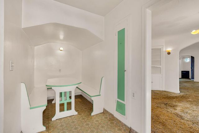 500 N G Street, Madera, CA 93637