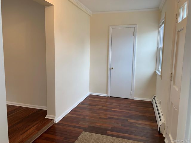 24 Hall Avenue, Eastchester, NY 10709