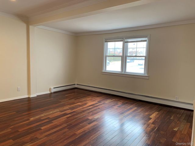 24 Hall Avenue, Eastchester, NY 10709