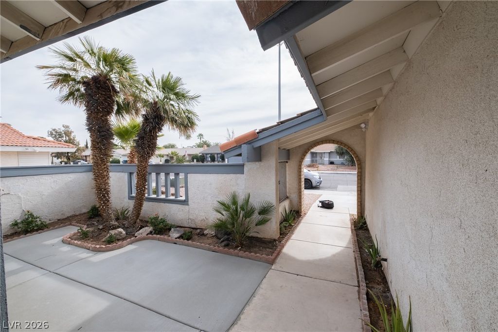 6356 West Viking Road, Las Vegas, NV 89103 — photo 3