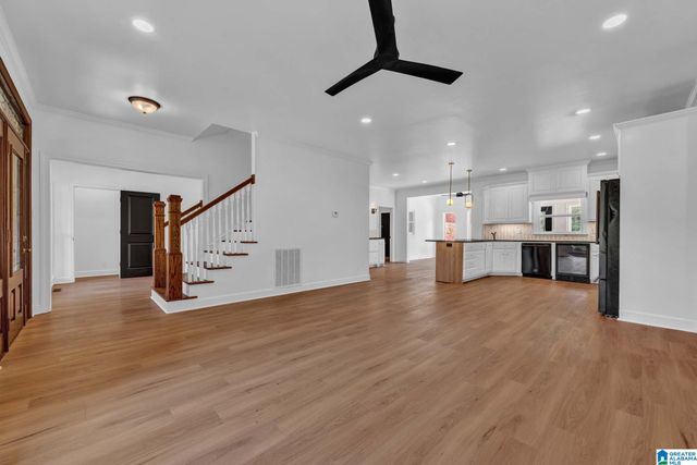 9869 HILL LANE, Warrior, AL 35180