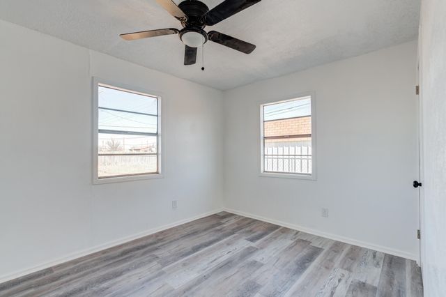 1517 E 27th Street, Lubbock, TX 79404