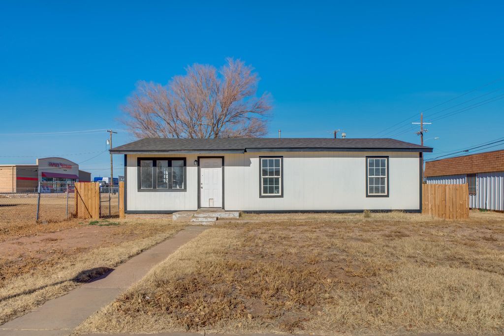 1517 E 27th Street, Lubbock, TX 79404