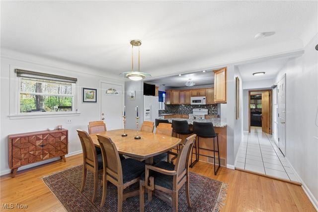 34840 Sherwood Drive, Solon, OH 44139