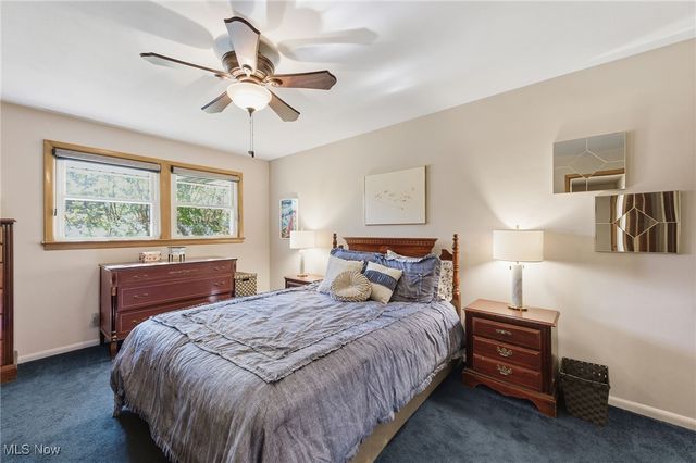 34840 Sherwood Drive, Solon, OH 44139