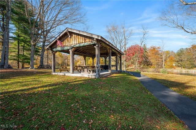 34840 Sherwood Drive, Solon, OH 44139