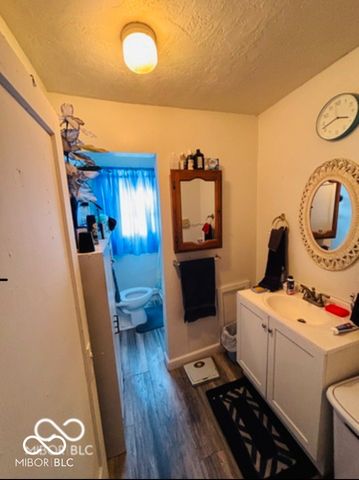 2615 Baltimore Avenue, Indianapolis, IN 46218