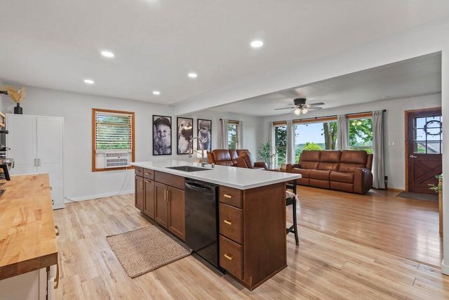 N768 Second Street ROAD, Watertown, WI 53098