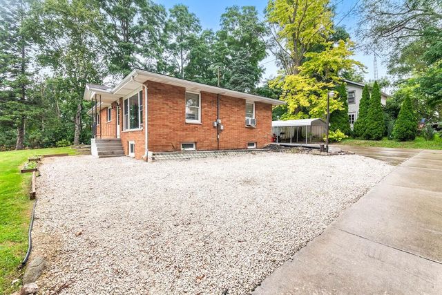 N768 Second Street ROAD, Watertown, WI 53098