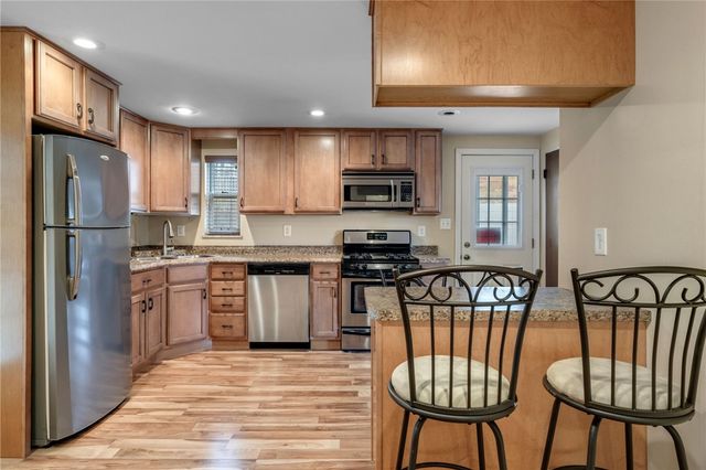 982 Highview Rd, Baldwin Boro, PA 15234