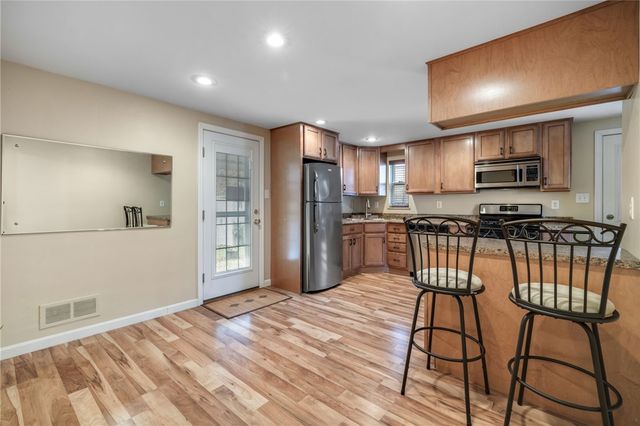 982 Highview Rd, Baldwin Boro, PA 15234