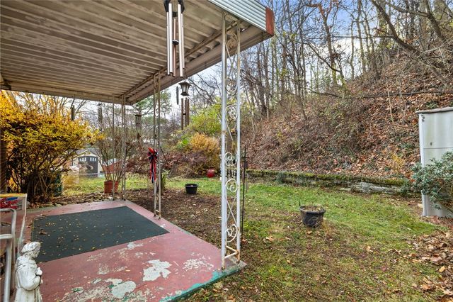 982 Highview Rd, Baldwin Boro, PA 15234