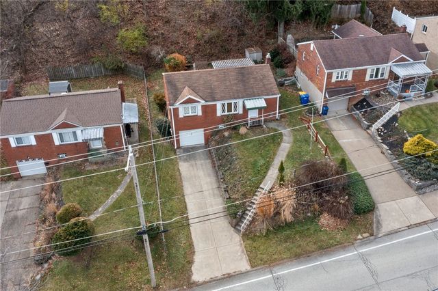 982 Highview Rd, Baldwin Boro, PA 15234