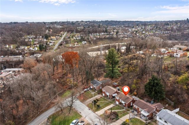 982 Highview Rd, Baldwin Boro, PA 15234