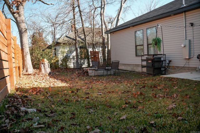 2818 W 11th Street, Little Rock, AR 72204