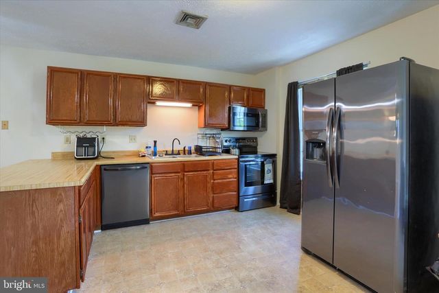 310 LINCOLN AVE, Harrisburg, PA 17111