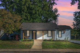 402 England St, E, Cowan, TN 37318