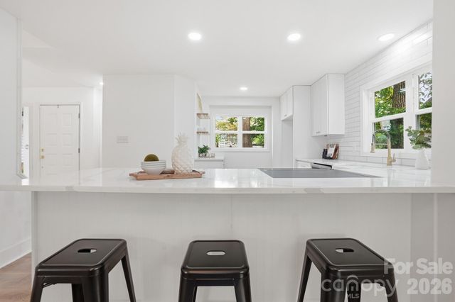 7015 Chelsea Day Lane, Tega Cay, SC 29708