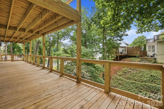7015 Chelsea Day Lane, Tega Cay, SC 29708