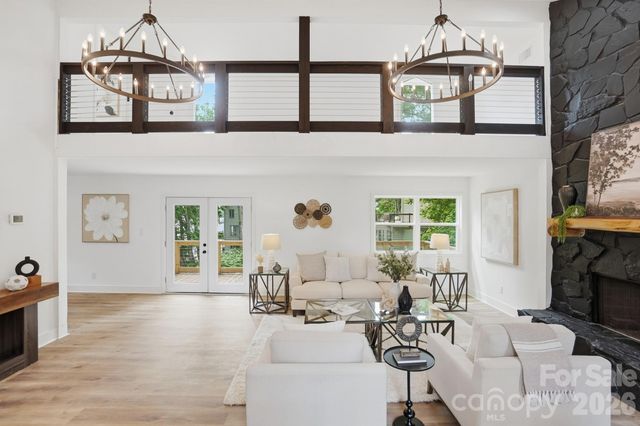 7015 Chelsea Day Lane, Tega Cay, SC 29708