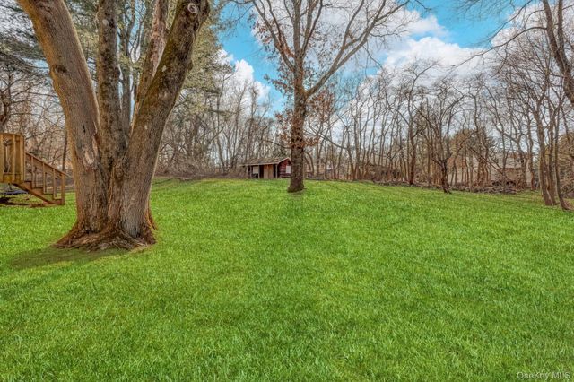 23 S Parker Drive, Monsey, NY 10952