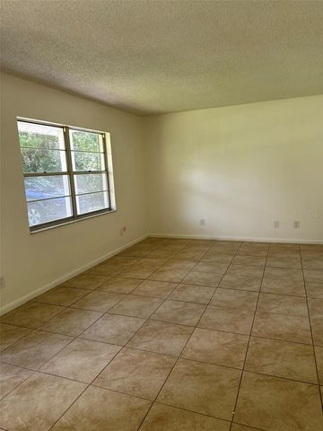 2321 NE 39TH STREET, Ocala, FL 34479