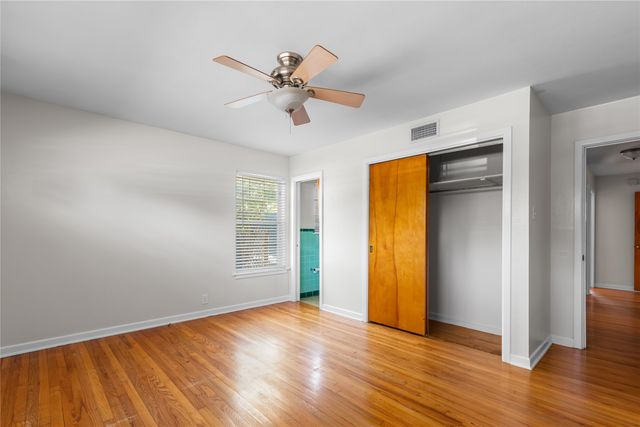 1710 W College Street, Sherman, TX 75092