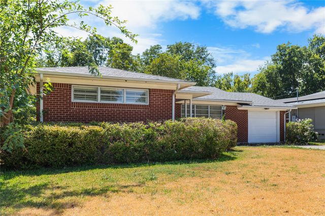 1710 W College Street, Sherman, TX 75092