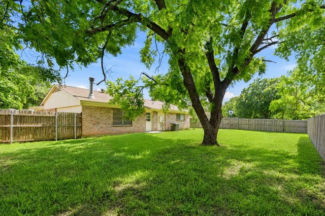 616 Reveille Road, Fort Worth, TX 76108