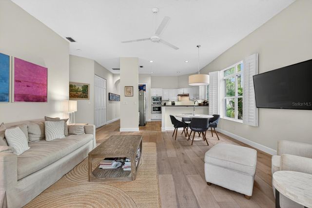 8 MONTERREY DRIVE, Palm Coast, FL 32137