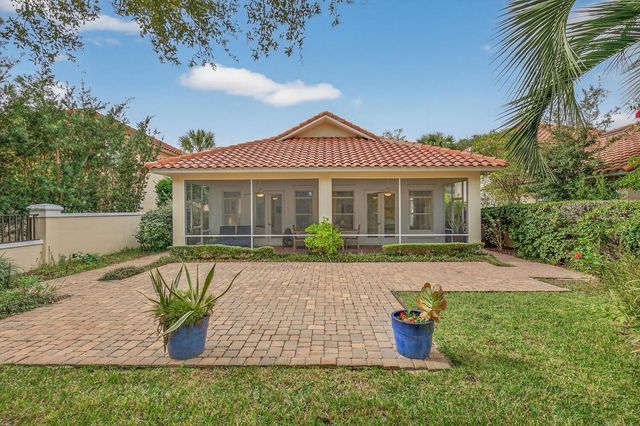 8 MONTERREY DRIVE, Palm Coast, FL 32137