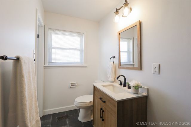 1716 S 1st Street, Broken Arrow, OK 74012