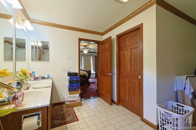 70 Mulberry Lane, Milton, NY 12547