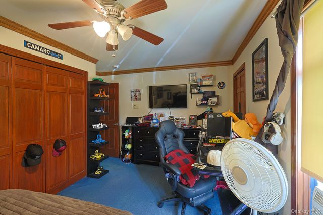 70 Mulberry Lane, Milton, NY 12547