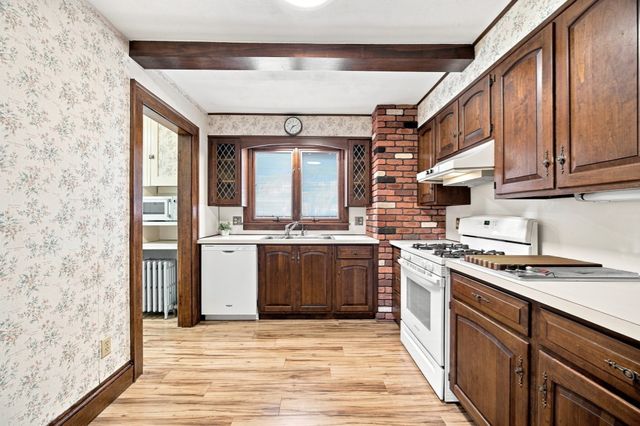 45 Ohio Ave, West Springfield, MA 01089