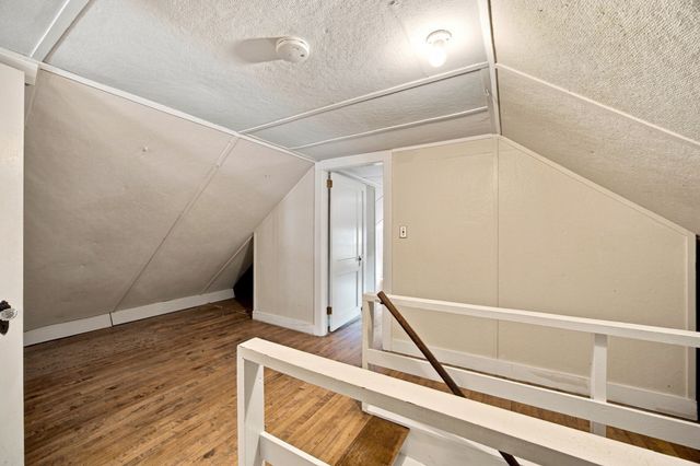 45 Ohio Ave, West Springfield, MA 01089