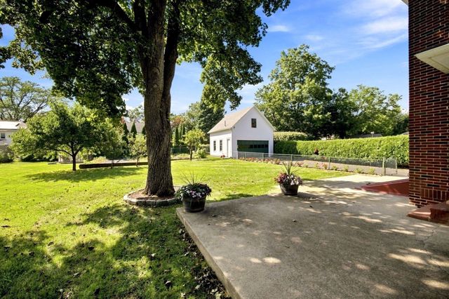 45 Ohio Ave, West Springfield, MA 01089