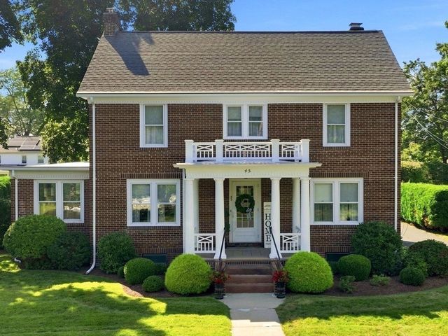 45 Ohio Ave, West Springfield, MA 01089
