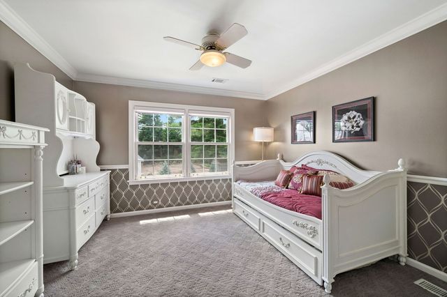 320 Woodley Road, Winnetka, IL 60093