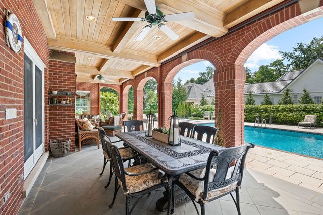 320 Woodley Road, Winnetka, IL 60093