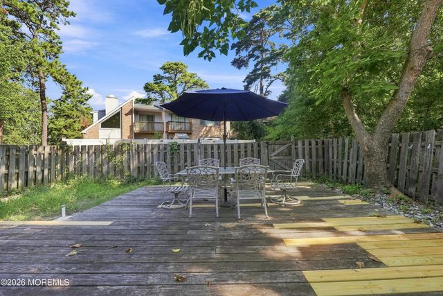 203 Clipper Court 203, Toms River, NJ 08753