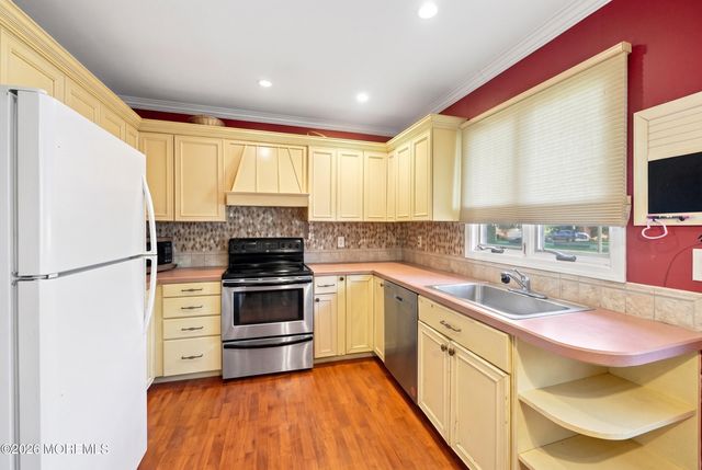 203 Clipper Court 203, Toms River, NJ 08753