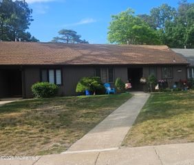 203 Clipper Court 203, Toms River, NJ 08753